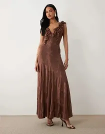 brazowa-maxi-sukienka-v-neck-b23-s-m