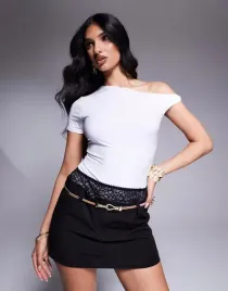 fashionkilla-biale-body-asymetryczny-dekolt-b23-s