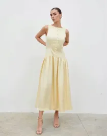 pretty-lavish-zolta-satynowa-maxi-sukienka-guziki-b23-m-l
