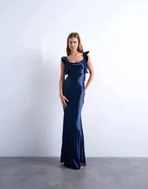 topshop-satynowa-granatowa-sukienka-odkryte-plecy-ozdobne-ramiaczka-b23-l
