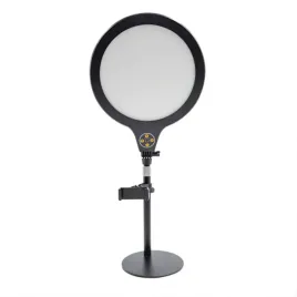 lampa-ze-statywem-do-zdjec-q-t136