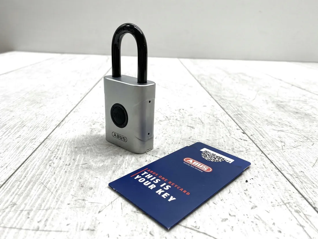 inteligentna-klodka-abus-everox-one-61-50