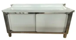 stol-gastronomiczny-zabudowany-1500x600x850-inox-drzwi-przesuwne-polka-rant