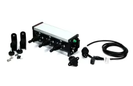 panel-z-trzema-joystickami-4-pozycyjnymi-12vdc