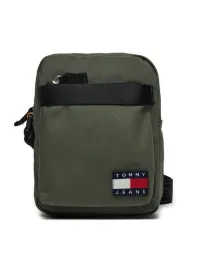 saszetka-reporterka-tommy-hilfiger-czarna-logo-na-ramie-am0am12717
