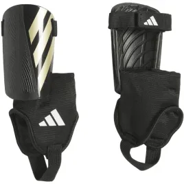 nd05-o2912-l-ip3996-ochraniacze-pilkarskie-adidas