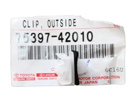 toyota-rav4-klips-montazowy-listwa-nadkola-75397-42010-oe