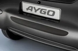 toyota-aygo-listwa-ochronna-nakladka-zderzak-tyl-pz415-90521-00-oe