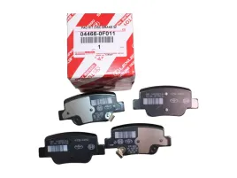 toyota-verso-oryginal-klocki-hamulcowe-tyl-04466-0f011-oe