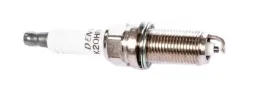 toyota-land-cruiser-yaris-fortuner-hilux-swieca-zaplonowa-90919-01235-oe