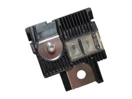 toyota-yaris-verso-bezpiecznik-klemy-plus-82620-52070-oe