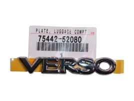 toyota-verso-chromowany-emblemat-tyl-75442-52080-oe