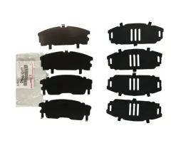 toyota-corolla-verso-s-blaszki-montazowe-klockow-przod-04945-12111-oe