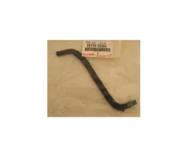 toyota-corolla-yaris-auris-przewod-elastyczny-podcisnienia-25770-33020-oe
