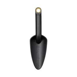 fiskars-lopatka-solid