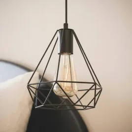lampa-wiszaca-metalowa-sardo