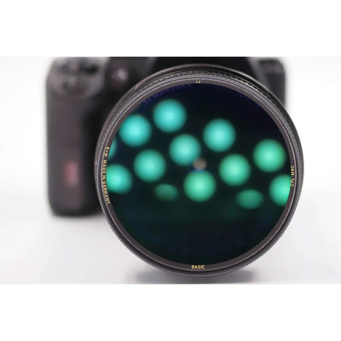 b-w-filtr-basic-pol-circular-mrc-77mm-stan-nowy
