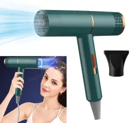 mala-suszarka-do-wlosow-z-jonizacja-800w-z-dyfuzorem-jonizacja-zielona