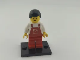 lego-town-rolnik-czerwone-ogrodniczki-ovr010