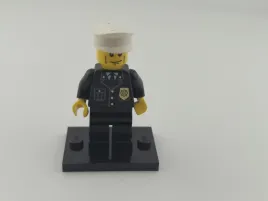 lego-classic-town-policjant-cty0095