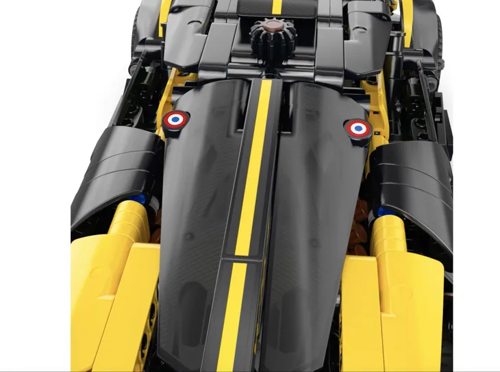 lego-technic-bolid-bugatti-marka-lego