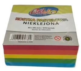 kostka-nieklejona-85x85mm-370-kartek-kolorowa-do-szkoly-biura-jakosc