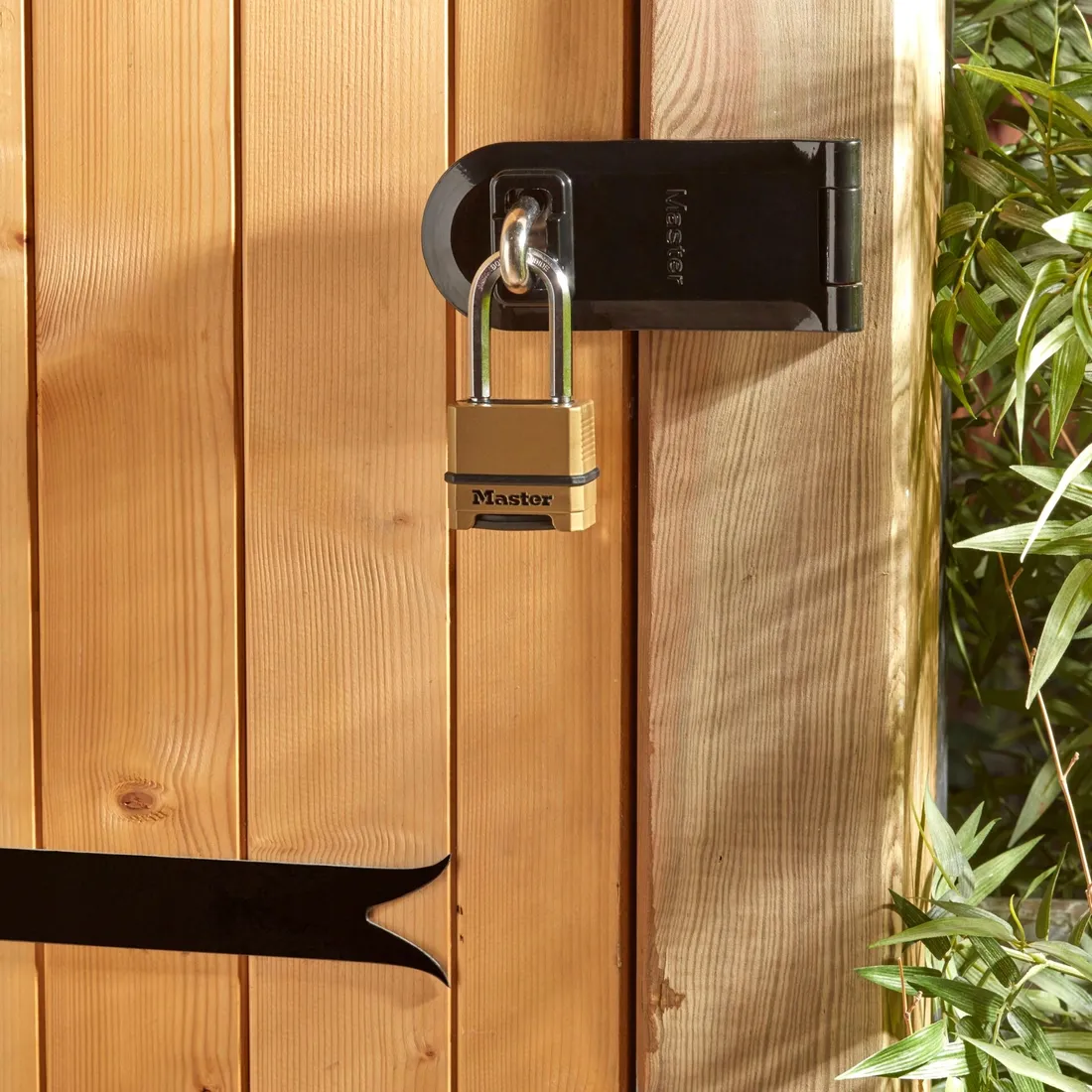 master-lock-excell-padlock-security-level-9-m175eurdlh