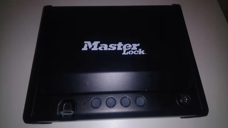 master-lock-small-safe-mld08eb-biometric-lock-szerokosc-wewnetrzna-24-cm