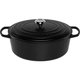le-creuset-signature-oval-roaster-black-33-cm
