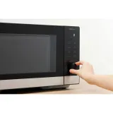 panasonic-nn-sd-38-kolor-dominujacy-czarny