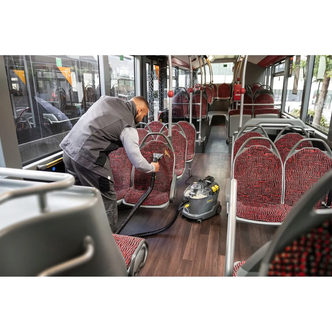 karcher-puzzi-8-1-stan-nowy