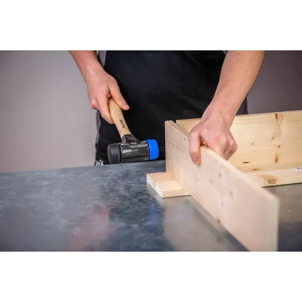 wiha-soft-face-hammer-set-waga-narzedzia-3-38-kg