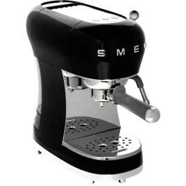 smeg-ecf02bleu-siebtragermaschine-schwarz
