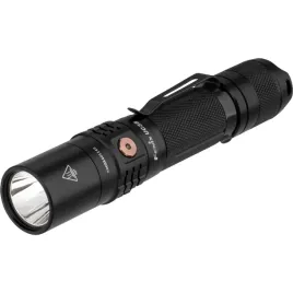fenix-uc35-v2-0-960-lm-latarka