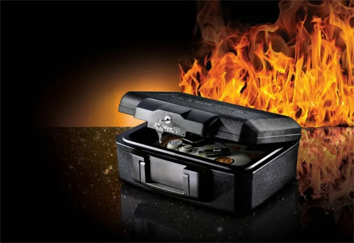 master-lock-fireproof-security-safe-lchw20101-szerokosc-wewnetrzna-30-cm