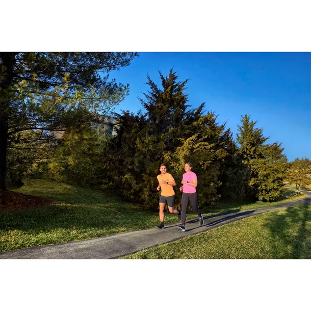 garmin-forerunner-55-szary-material-koperty-tworzywo-sztuczne