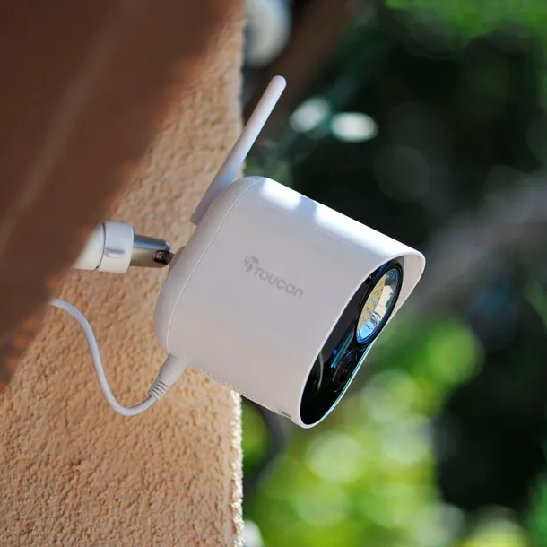 toucan-security-light-camera-with-radar-motion-detection-marka-bez-marki