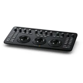blackmagic-design-davinci-resolve-micro-color-panel-de