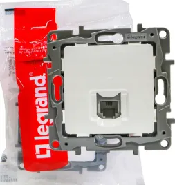 niloe-legrand-gniazdo-telefoniczne-rj11-764569