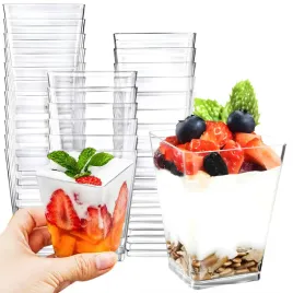 pucharki-kwadratowe-do-deserow-150ml-25szt-na-przekaski-desery-pojemniki