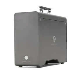 akitio-node-titan-thunderbolt-3-obudowa-egpu-z-zasilaczem-650-w-nptnt3