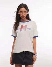 weekday-luzny-t-shirt-print-b25-m