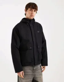 fred-perry-czarna-kurtka-z-kapturem-b23-s