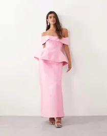 arrange-rozowa-maxi-sukienka-odkryte-ramiona-b23-m