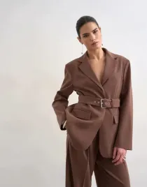 topshop-brazowa-elegancka-marynarka-b23-s