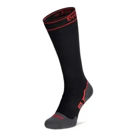 skarpety-bridgedale-stormsock-heavy-dlugie-czarno-czerwone-40-43