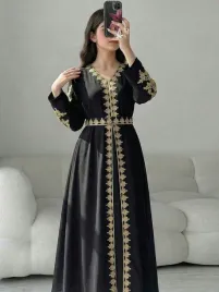 shein-czarna-maxi-sukienka-zdobienia-haft-s06-146-152