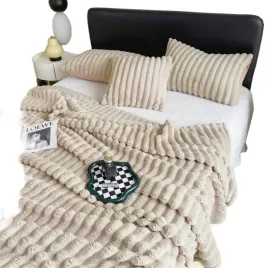 shein-bezowy-prazkowany-koc-s07-200x230
