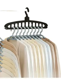shein-czarny-wieszak-na-ubrania-s07