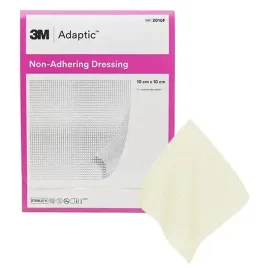 wilgotny-opatrunek-nieprzywierajacy-siatkowy-3m-adaptic-10-x-10-cm